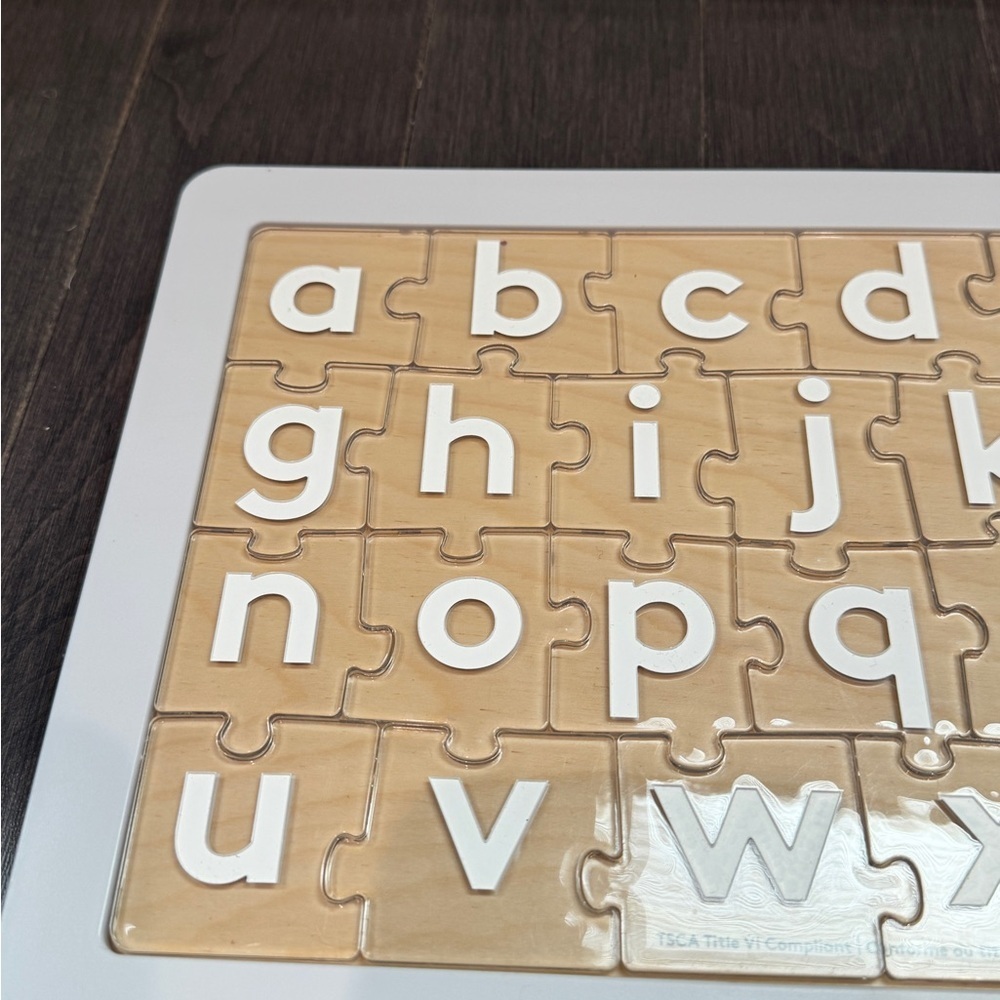 🎉HP🎊 NWOT Lovevery Letter Sounds Alphabet Puzzle - Acrylic Pieces Toddler Kids - Picture 2 of 9